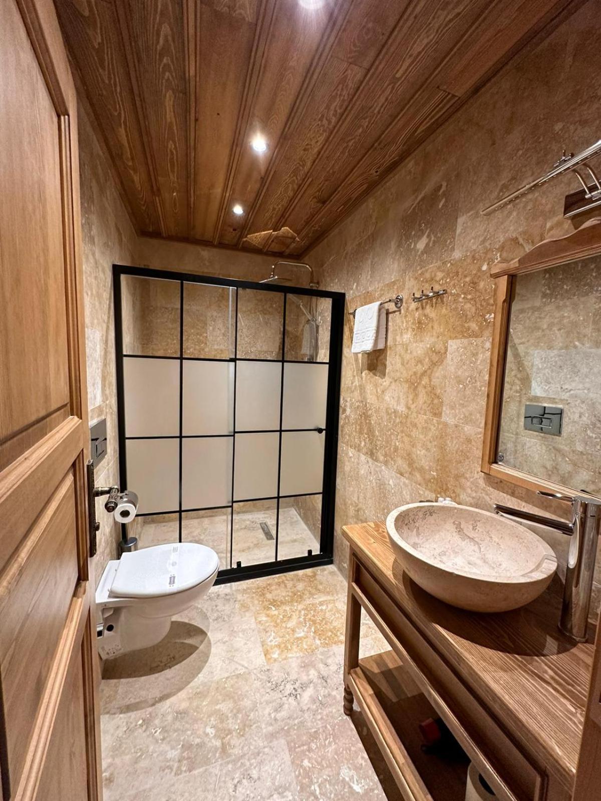Elevres Stone House Hotel 于尔居普 外观 照片